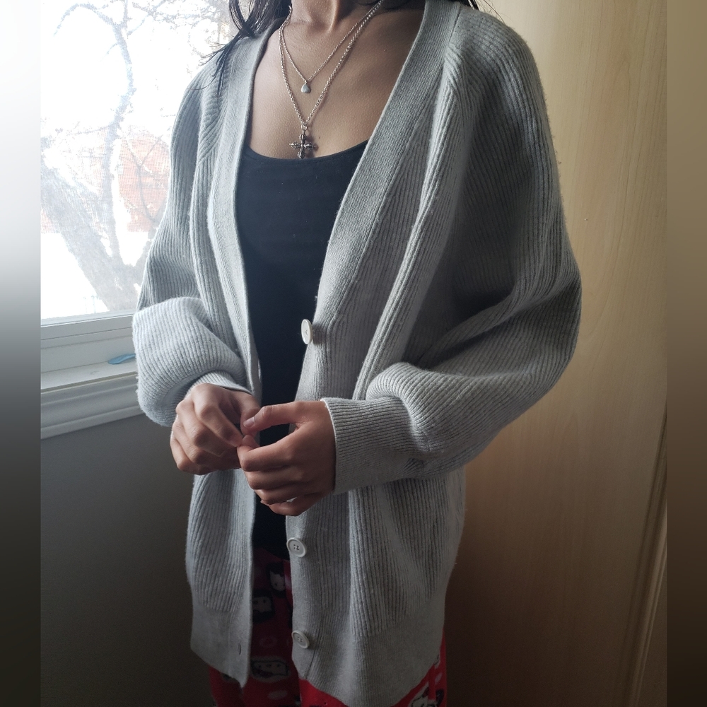Wilfred wool linen blend light gray cardigan size Medium